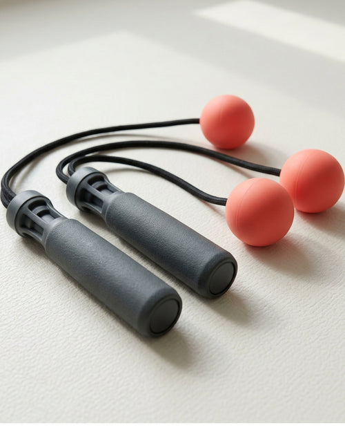 Ktvfb Cordless Weighted Ball Jump Rope 180 g Charcoal Coral - Lifestyle view